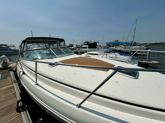 31ft Rinker Yacht For Sale
