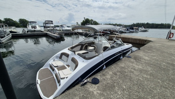 24ft Yamaha Boats Yacht For Sale