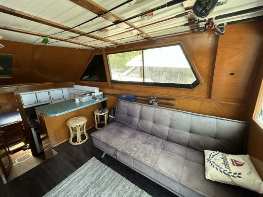 36ft Hatteras Yacht For Sale
