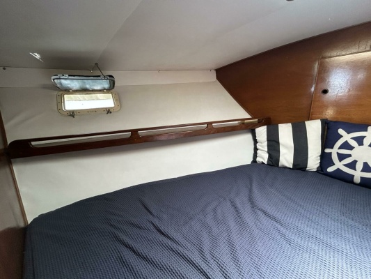 36ft Hatteras Yacht For Sale