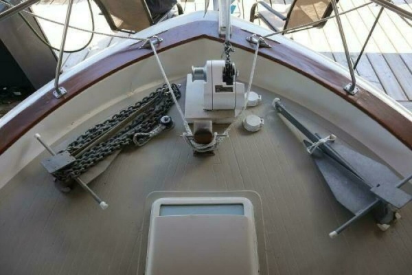 42ft Chris Craft Yacht For Sale