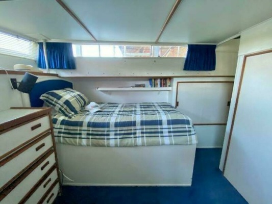 42ft Chris Craft Yacht For Sale