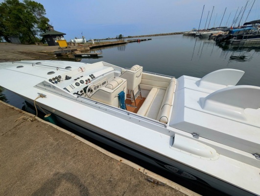 36ft Cigarette Yacht For Sale
