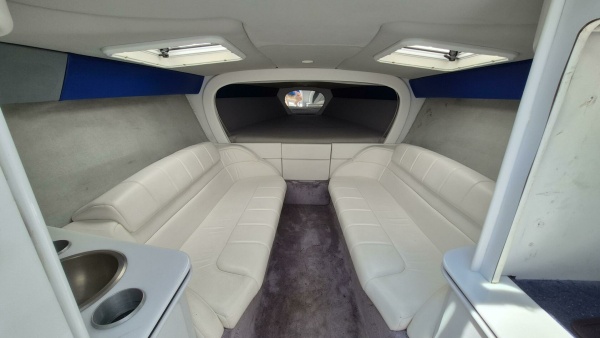 31ft Formula Yacht For Sale