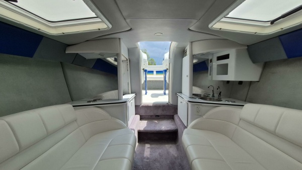 31ft Formula Yacht For Sale