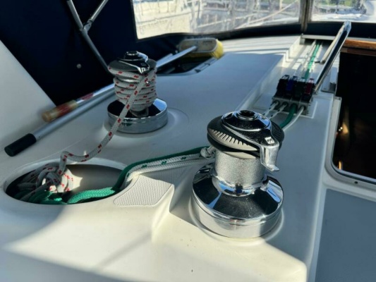 43ft Hunter Yacht For Sale