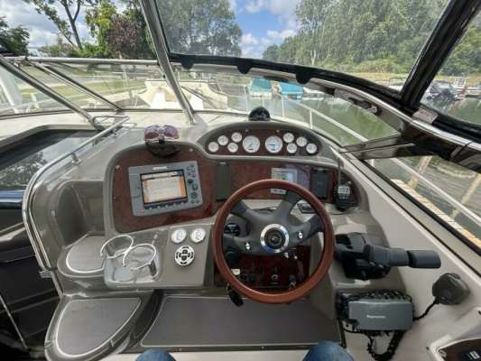 37ft Regal Yacht For Sale