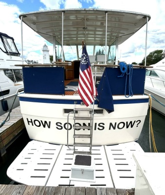 43ft Hatteras Yacht For Sale