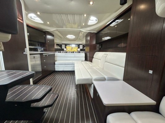 35ft Monterey Yacht For Sale