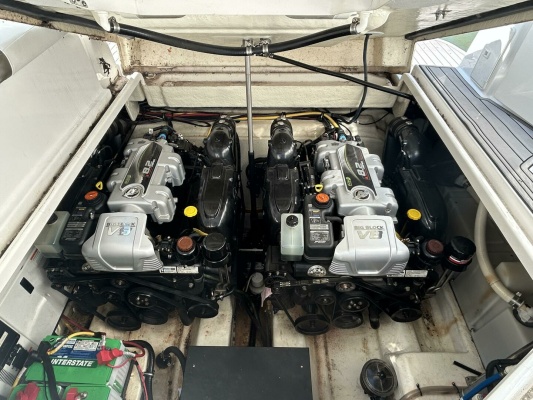 35ft Monterey Yacht For Sale