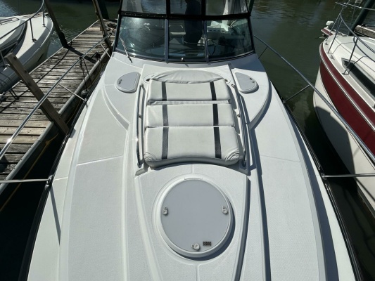 35ft Monterey Yacht For Sale