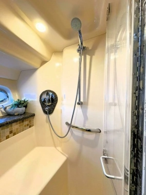 Sea Ray 47 SEDAN BRIDGE Yacht For Sale