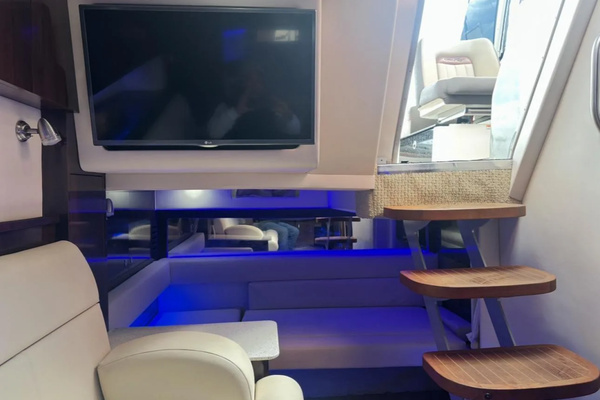 2016 Sea Ray 37