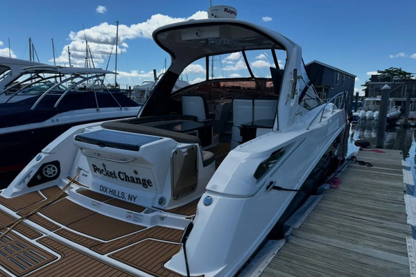 2016 Sea Ray 37