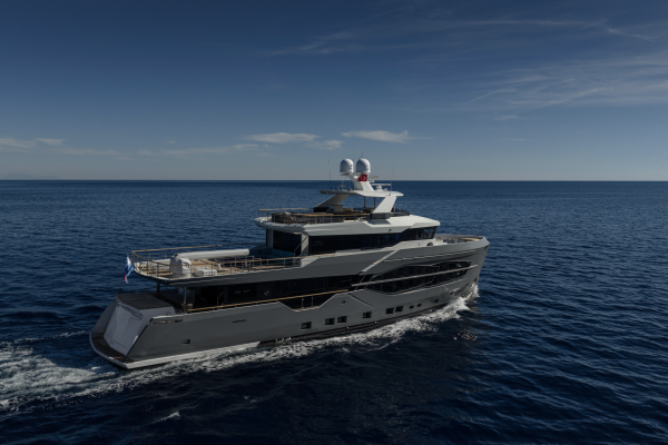 QM 105ft Numarine Yacht For Sale