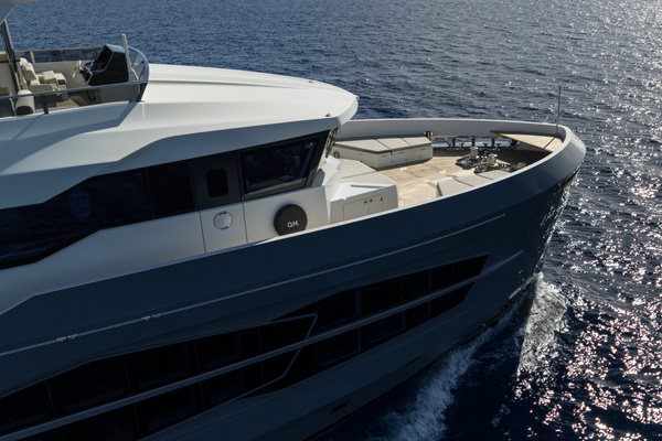 2019Numarine 105 ft 32XP   QM