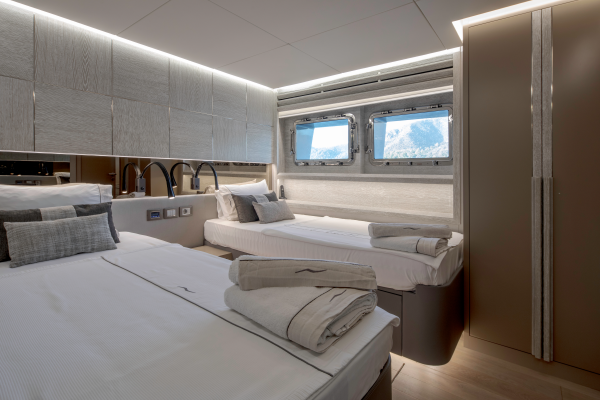 QM 105ft Numarine Yacht For Sale