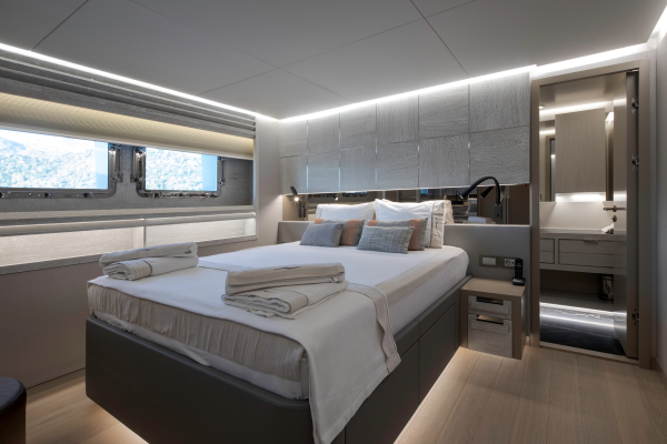 QM 105ft Numarine Yacht For Sale