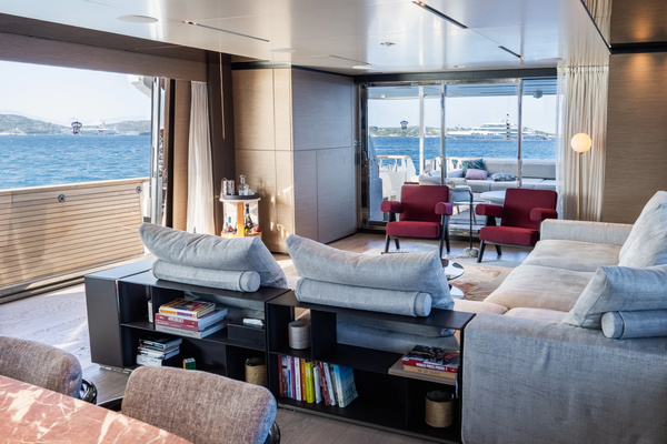 2024Custom Line 108 ft Navetta 33   QUEEN J III