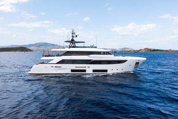Photo of the 2024 Custom Line Navetta 33 "QUEEN J III"