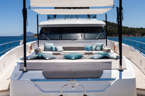 2024Custom Line 108 ft Navetta 33   QUEEN J III