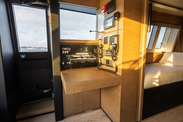 2024Custom Line 108 ft Navetta 33   QUEEN J III