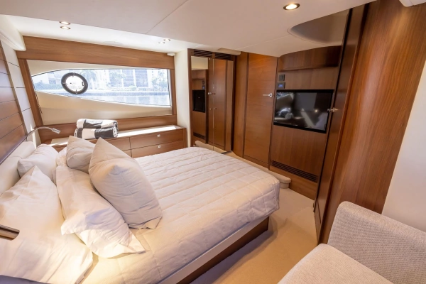 2020 Princess 50