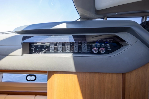 2020 Princess 50
