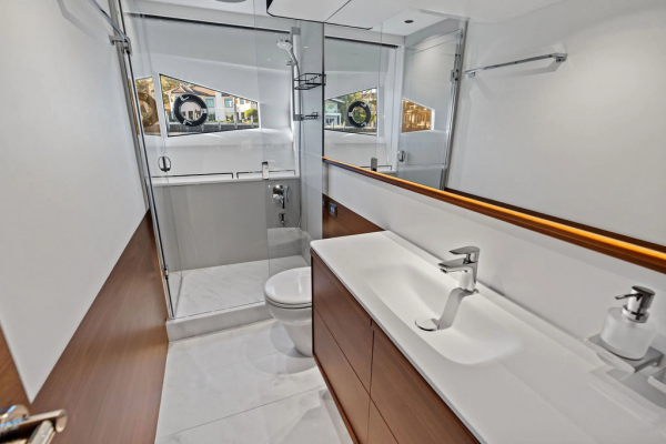 R amp R 65ft Princess Yacht For Sale