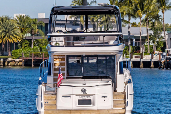 2025 Princess 65