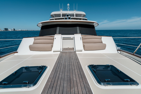 Marlow Explorer Yacht For Sale
