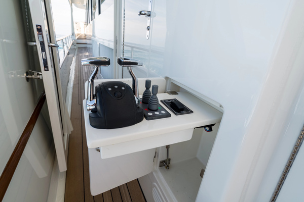 Marlow Explorer Yacht For Sale