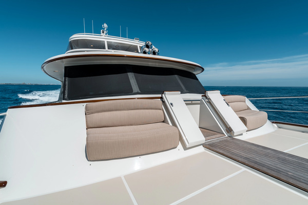 Marlow Explorer Yacht For Sale