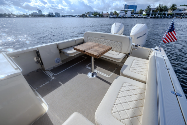 2019Chris Craft 30 ft Calypso 30   RITZ SEA
