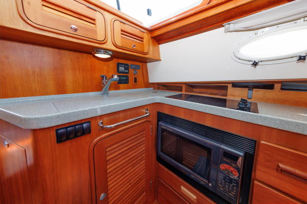 Ruckus 44ft Hinckley Yacht For Sale