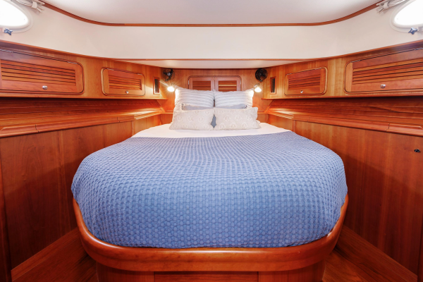 Ruckus 44ft Hinckley Yacht For Sale