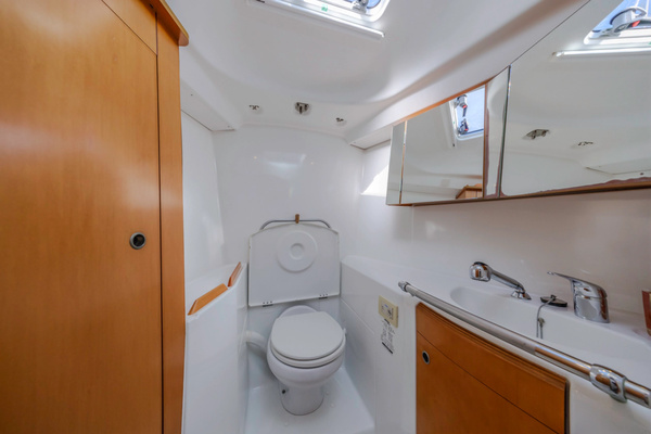 Sabbatical 44ft Beneteau Yacht For Sale