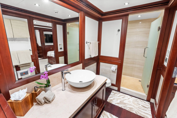 SAMSARA 100ft Custom Yacht For Sale