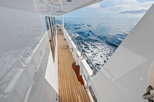 SAMSARA 100ft Custom Yacht For Sale