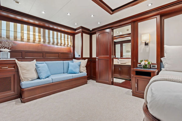SAMSARA 100ft Custom Yacht For Sale