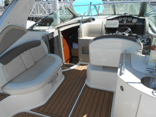 Sea Loco 29ft Sea Ray Yacht For Sale