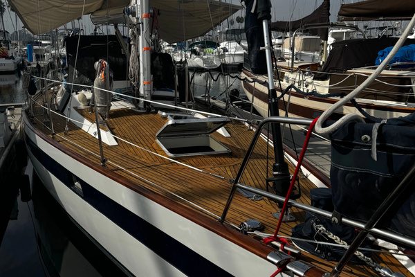 Second Kiss 45ft Norseman Yacht For Sale