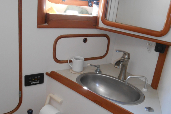 Second Kiss 45ft Norseman Yacht For Sale