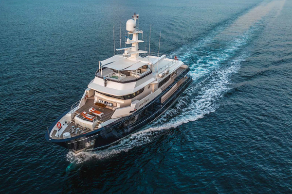 Photo of the 2024 RMK Marine 120 "SEVEN SEAS"