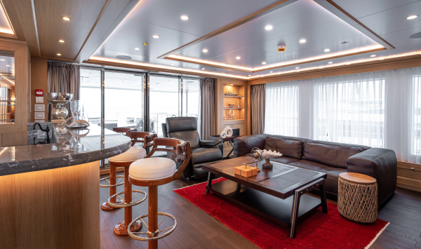 SEVEN SEAS 120ft RMK Marine Yacht For Sale
