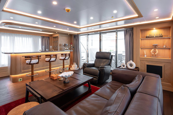2024RMK Marine 120 ft 120   SEVEN SEAS