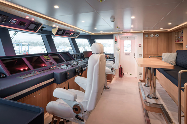 2024RMK Marine 120 ft 120   SEVEN SEAS