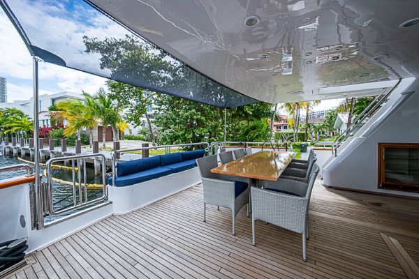 SHALIMAR 118ft Benetti Yacht For Sale