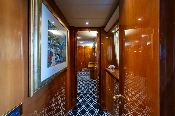 SHALIMAR 118ft Benetti Yacht For Sale