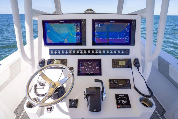 2023 Reef Runner 34
